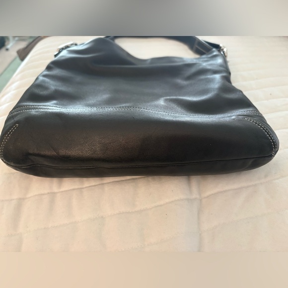 Coach 1414 Black Shoulder/Crossbody Leather Bag with Adjustable Strap - Picture 6 of 11